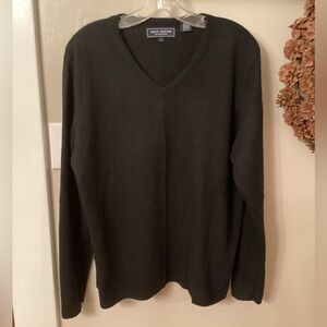 NAVY CUTTER VINTAGE SIZE LARGE BLACK V NECK CASHMERE SWEATER